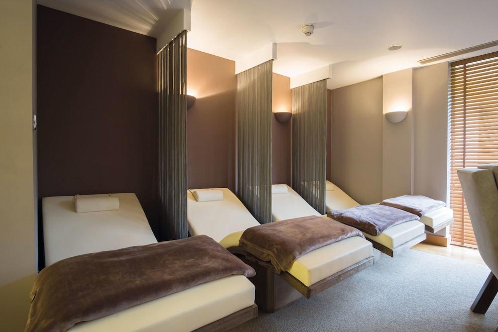 Thorpe Park Hotel And Spa Leeds  Eksteriør billede