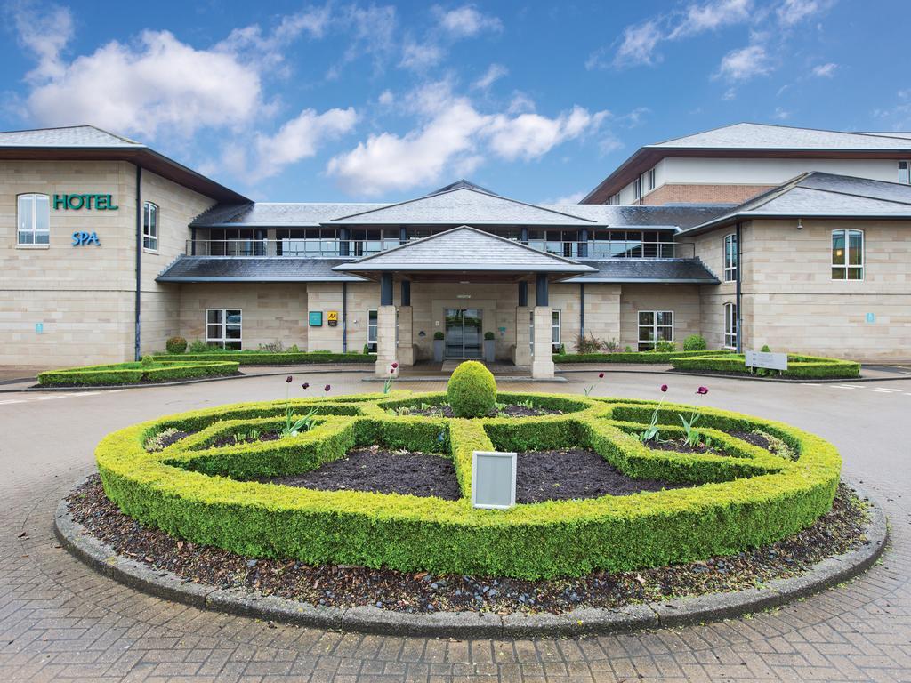 Thorpe Park Hotel And Spa Leeds  Eksteriør billede