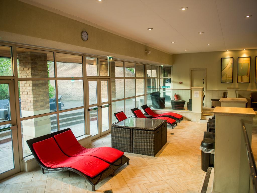 Thorpe Park Hotel And Spa Leeds  Eksteriør billede