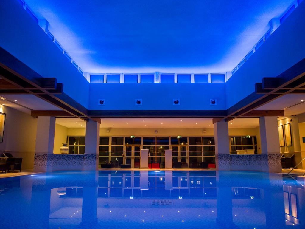 Thorpe Park Hotel And Spa Leeds  Eksteriør billede